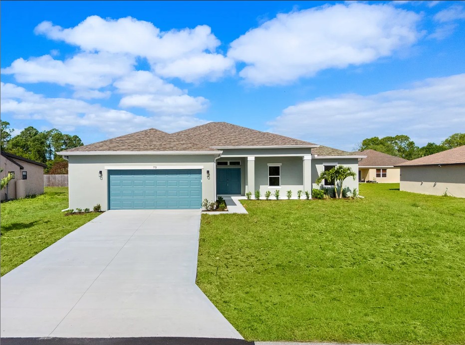 Palm Bay Florida Custom Home 4 bedrooms, 2 bathrooms